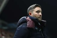 BRISTOL, ENGLAND - OCTOBER 25:  Lee Johnson the manager of Bristol City during the EFL Cup Fourth Round match between Bristol City and Hull City at Ashton Gate on October 25, 2016 in Bristol, England.  (Photo by Michael Steele/Getty Images)